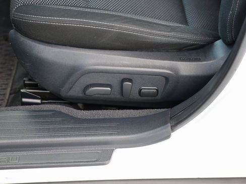 Used 2018 Subaru Outback 2.5i Premium image 13