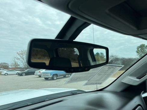 Used 2018 Chevrolet Silverado 2500 LT image 23