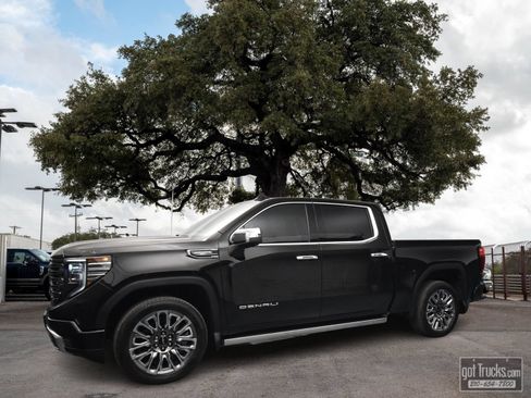 Used 2024 GMC Sierra 1500 Denali Ultimate AWD/4WD image 1
