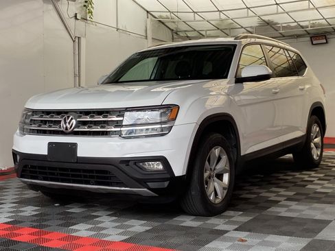 Used 2018 Volkswagen Atlas SE FWD image 3