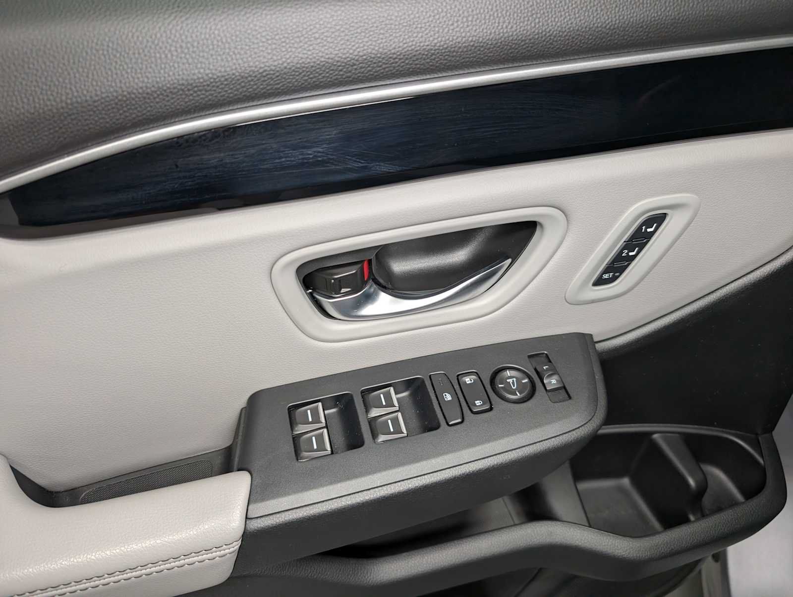 Certified 2025 Honda Pilot EX-L image 38