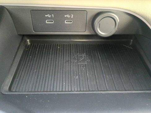 New 2026 Nissan Sentra SL w/ Floor Mat Package image 18