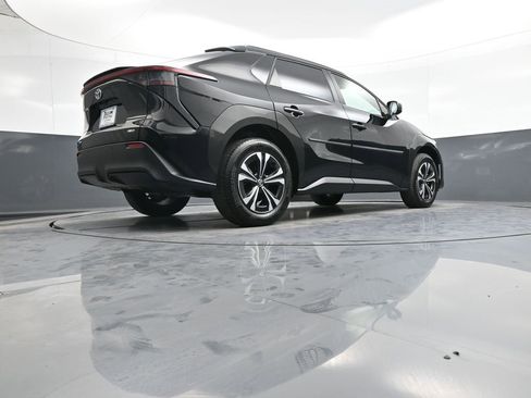 Certified 2024 Toyota bZ4X XLE image 31