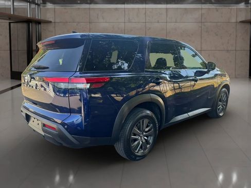 Used 2022 Nissan Pathfinder S FWD image 6