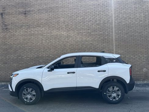 New 2026 Nissan Kicks S w/ Charging Package FWD image 20