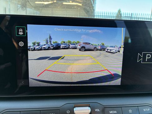 Used 2025 Kia K4 FWD image 22