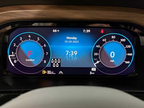 New 2026 Volkswagen Atlas SE image 14