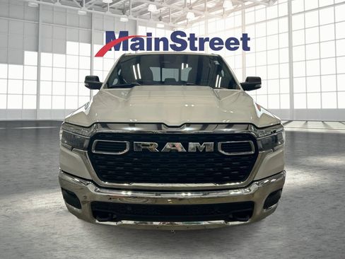 Used 2025 RAM 1500 Big Horn AWD/4WD image 8