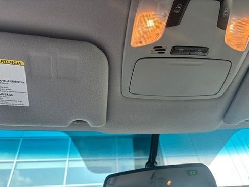 Used 2012 Toyota Sienna LE FWD image 20