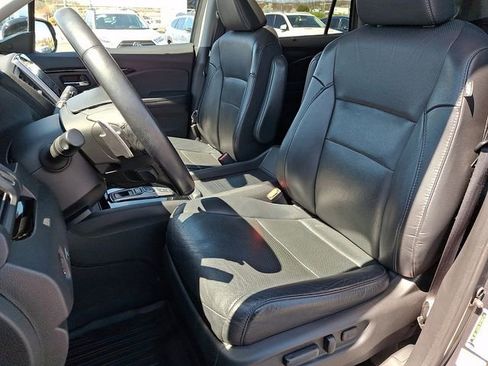 Used 2016 Honda Pilot Elite image 16