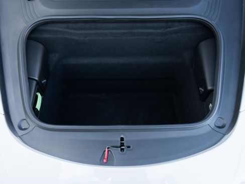 Used 2018 Porsche 911 Carrera 4S image 36