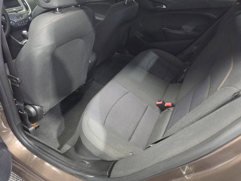 Used 2019 Chevrolet Cruze LS FWD image 23