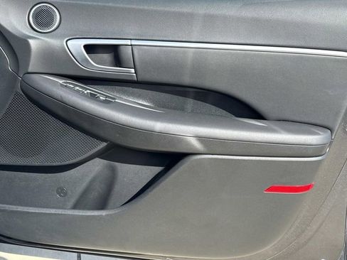 Used 2025 Hyundai Sonata SEL FWD image 19