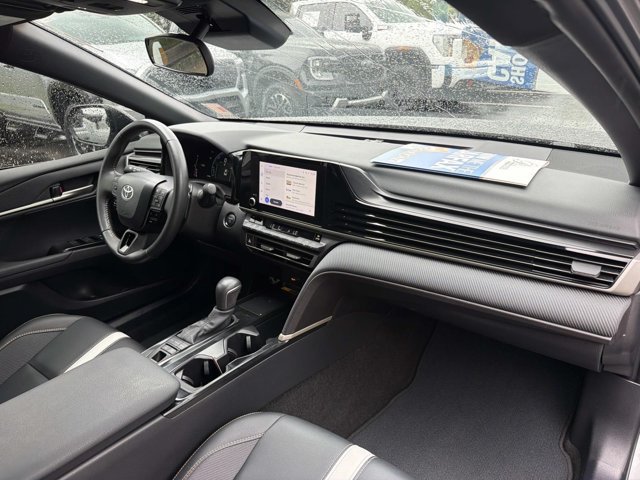 Certified 2025 Toyota Camry SE FWD image 18