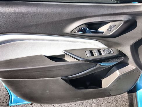 Used 2025 Chevrolet Trax LT image 13