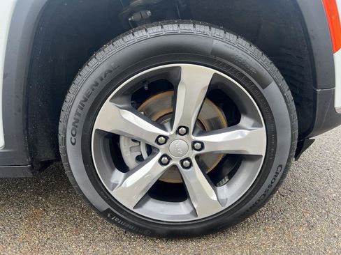 Used 2021 Jeep Grand Cherokee L Limited image 37