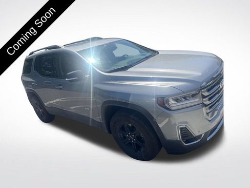 Used 2023 GMC Acadia AT4 w/ Technology Package AWD/4WD image 4