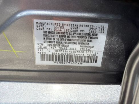 Used 2024 Nissan Sentra S FWD image 30