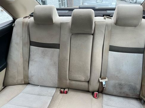 Used 2012 Toyota Camry LE FWD image 13