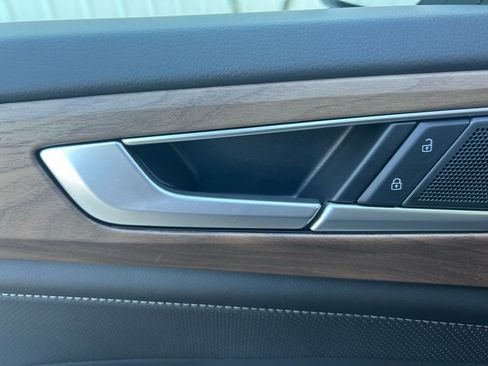 New 2026 Volkswagen Atlas SE image 50