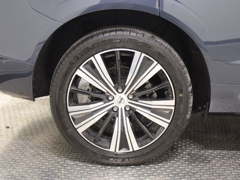 Used 2023 Volvo XC60 B5 Plus w/ Climate Package AWD/4WD image 17