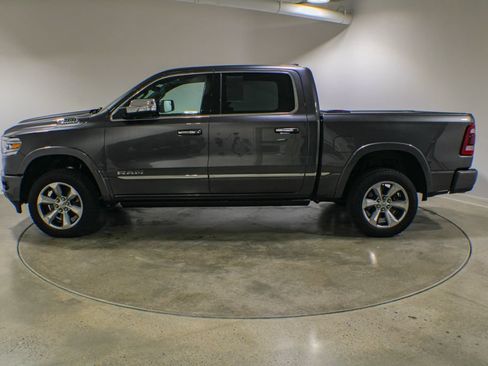 Used 2022 RAM 1500 Limited w/ Body Color Bumper Group AWD/4WD image 2