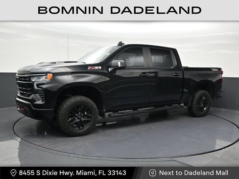 Used 2023 Chevrolet Silverado 1500 LT Trail Boss w/ LT Trail Boss Premium Package AWD/4WD image 1