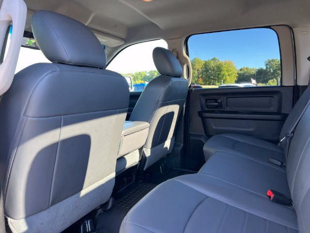 Used 2020 RAM 1500 Tradesman w/ Chrome Appearance Group AWD/4WD image 33