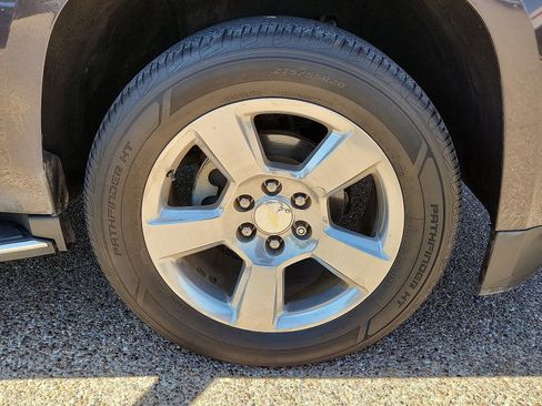 Used 2016 Chevrolet Tahoe LTZ AWD/4WD image 7