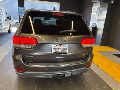 Used 2016 Jeep Grand Cherokee Limited w/ Trailer Tow Group IV AWD/4WD image 12