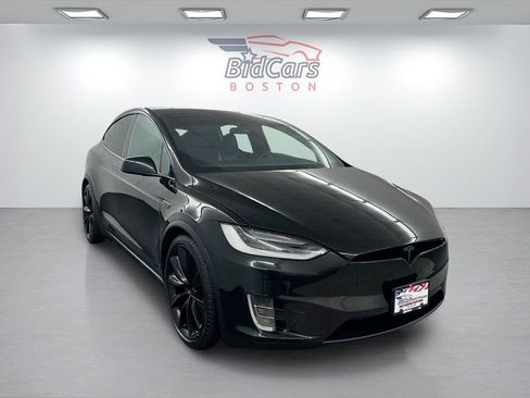 Used 2016 Tesla Model X Performance image 3