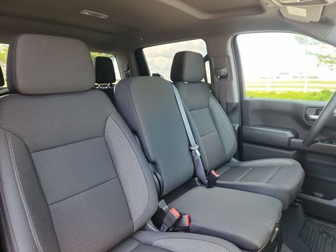 New 2026 Chevrolet Silverado 1500 Custom Trail Boss w/ LPO, Dark Essentials Package AWD/4WD image 17