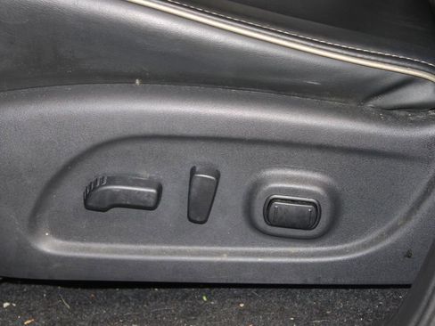 Used 2019 INFINITI QX60 Luxe FWD image 16