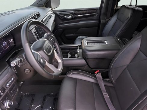 Used 2023 GMC Yukon Denali w/ Max Trailering Package image 12