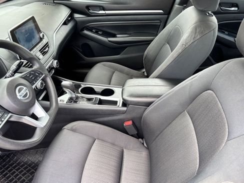 Used 2021 Nissan Altima 2.5 SV FWD image 17