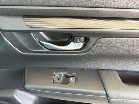 Used 2024 Honda CR-V LX image 22