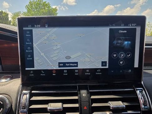 Used 2023 Lincoln Navigator L Reserve AWD/4WD image 27