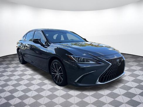 Used 2025 Lexus ES 350 w/ Premium Package FWD image 7