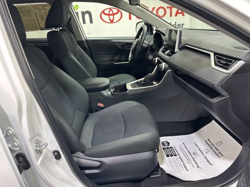 Used 2025 Toyota RAV4 LE image 10