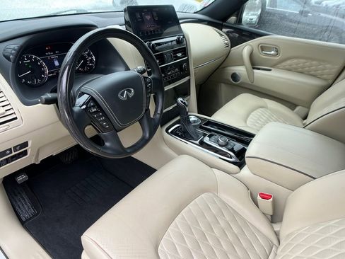 Used 2022 INFINITI QX80 Sensory w/ Cargo Package image 10