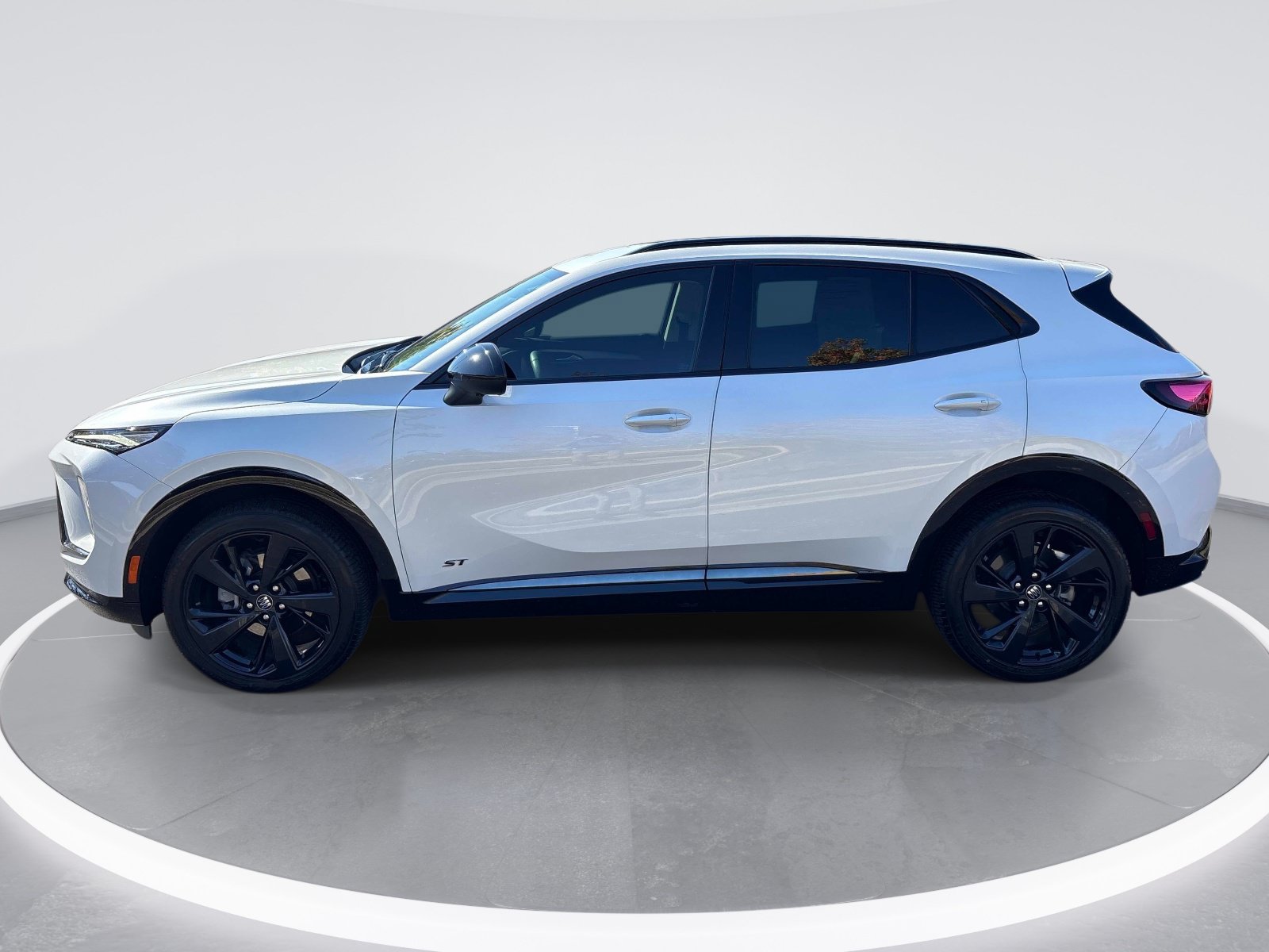 Used 2024 Buick Envision Sport Touring AWD/4WD image 5