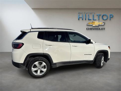 Used 2018 Jeep Compass Latitude w/ Popular Equipment Group image 5