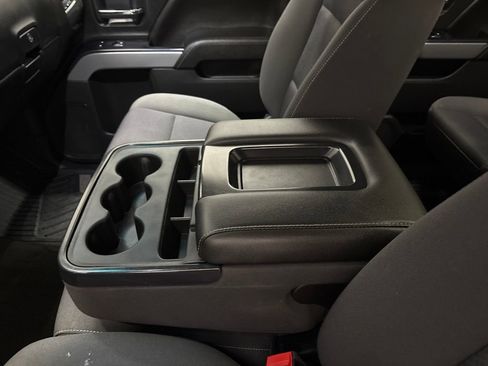 Used 2018 Chevrolet Silverado 1500 LT w/ All Star Edition AWD/4WD image 19