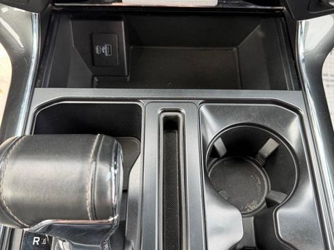 Used 2022 Ford F150 Lariat AWD/4WD image 25