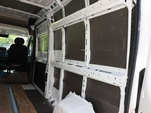 Used 2025 RAM ProMaster 2500 w/ Convenience Group FWD image 22