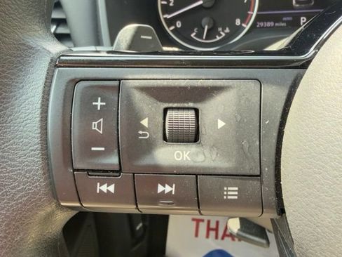 Used 2023 Nissan Rogue SV AWD/4WD image 24
