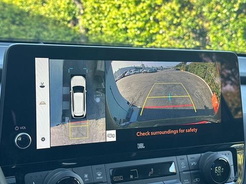 Used 2024 Toyota Grand Highlander image 20