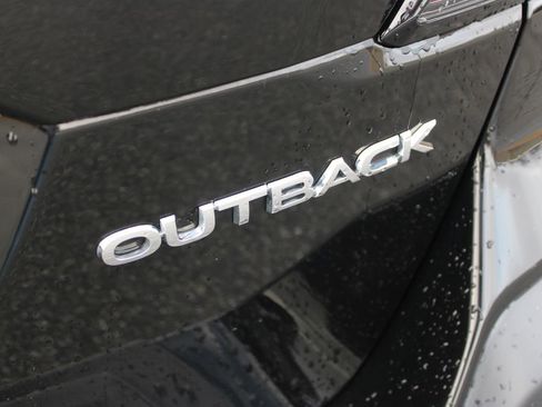 Used 2024 Subaru Outback Limited image 36