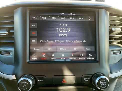 Used 2021 RAM 1500 Big Horn image 15