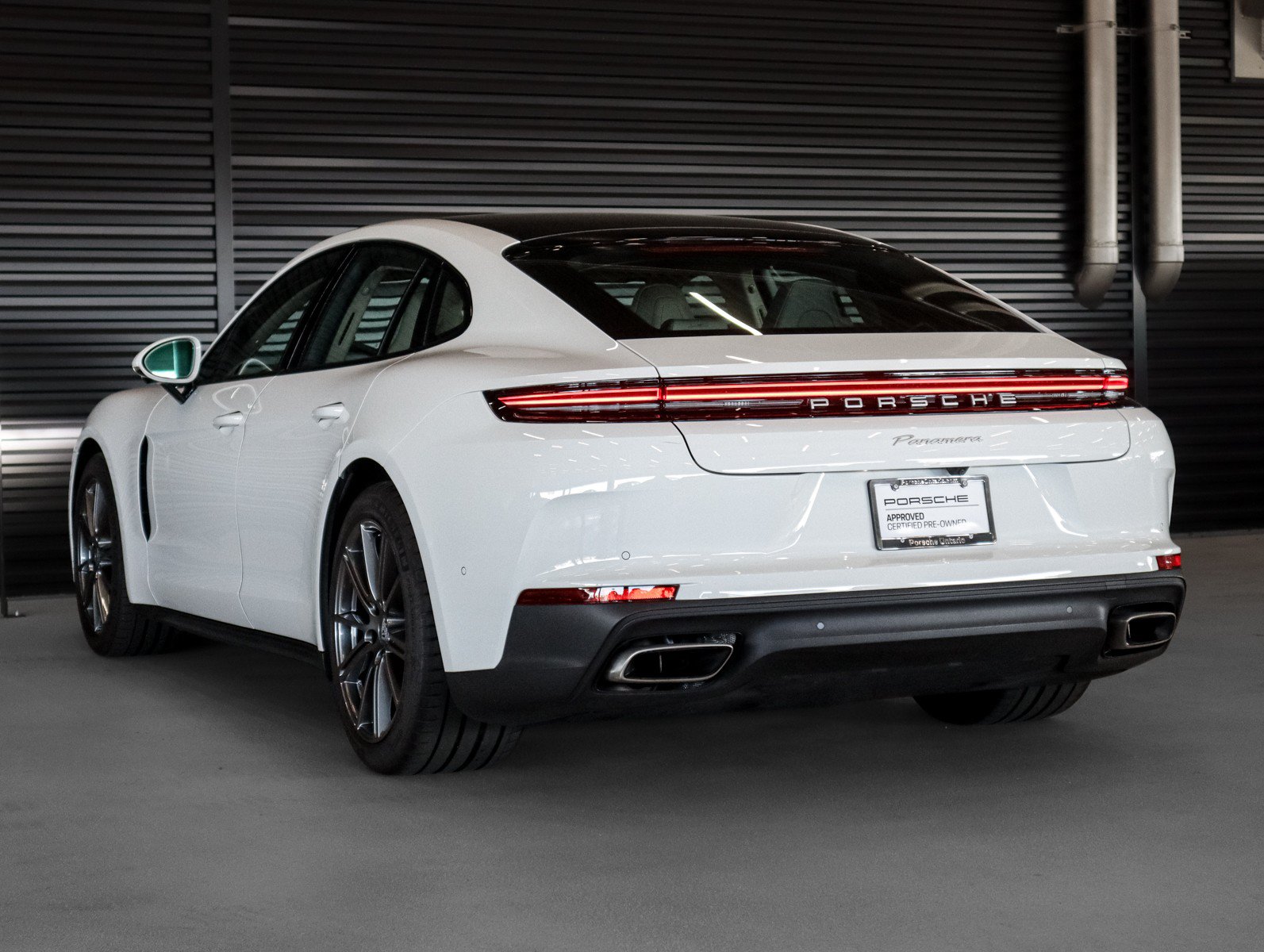 Certified 2026 Porsche Panamera RWD image 3